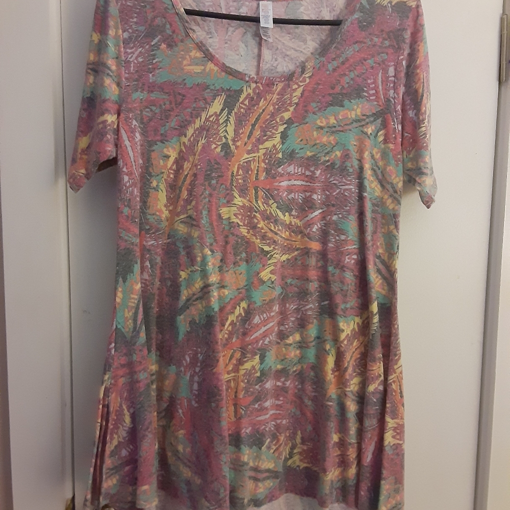 Lularoe Perfect Tee